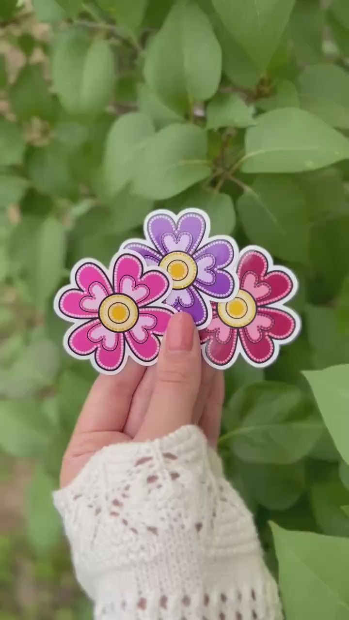 Métis Heart Floral Dot Art Vinyl Sticker | Beadwork Inspired Flower | Indigenous Decal